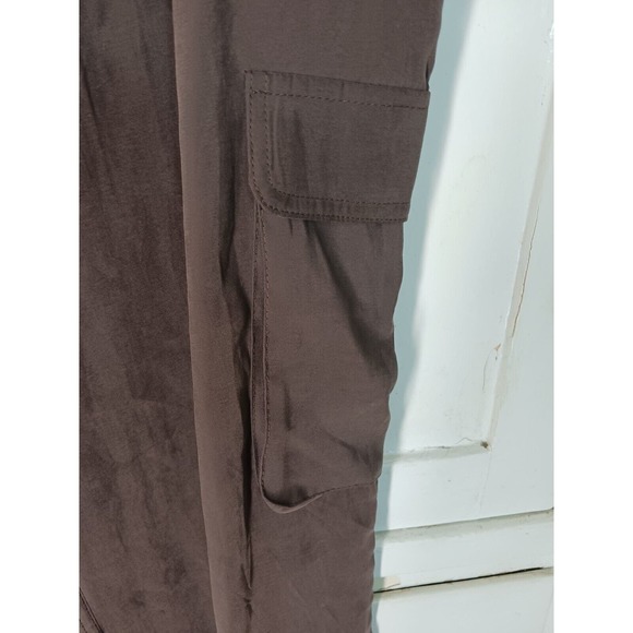 Cotton On Miami Cargo Pants Size 10 Brown Wide Leg NWT MSRP $69.99 - Picture 6 of 8